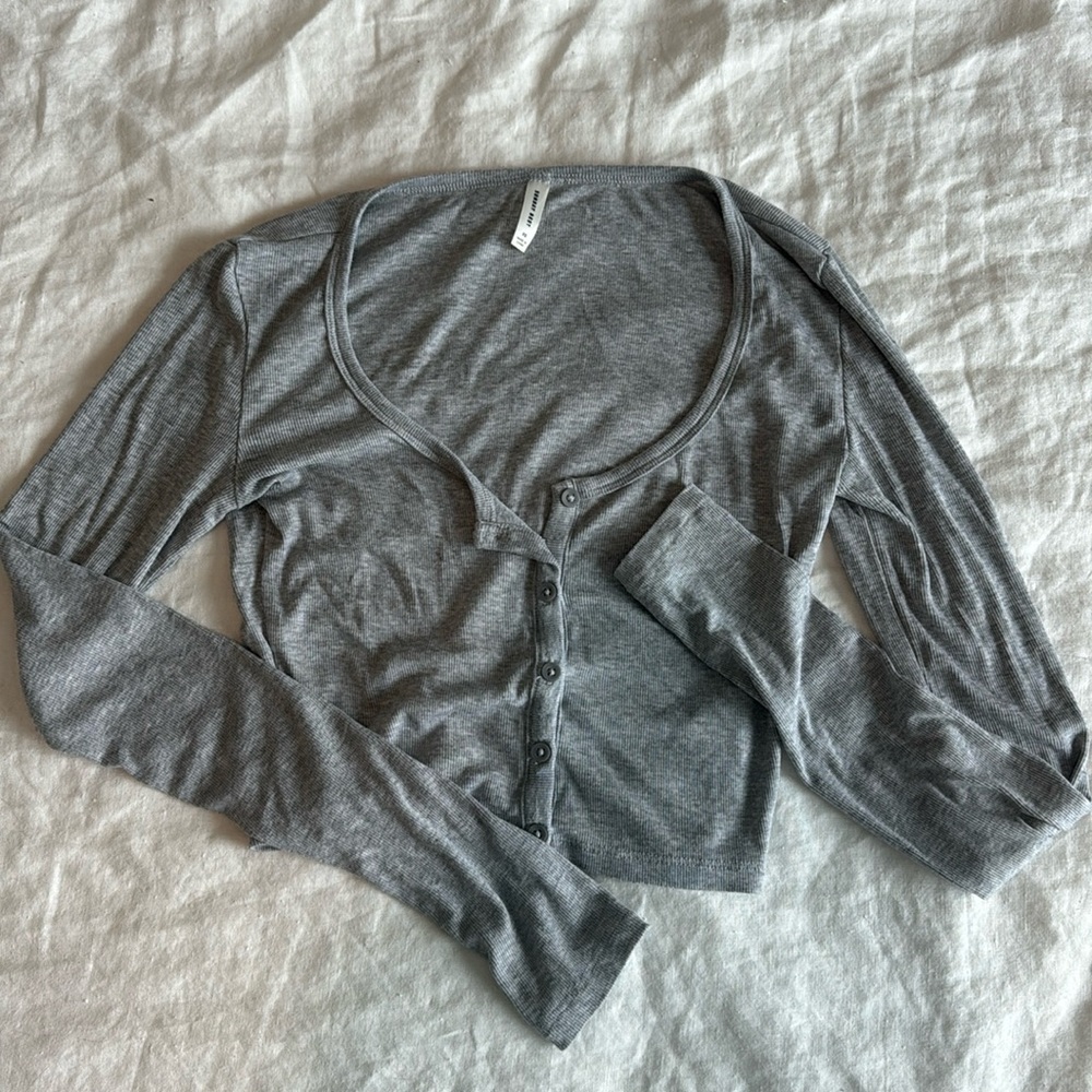 Sunday best grey top